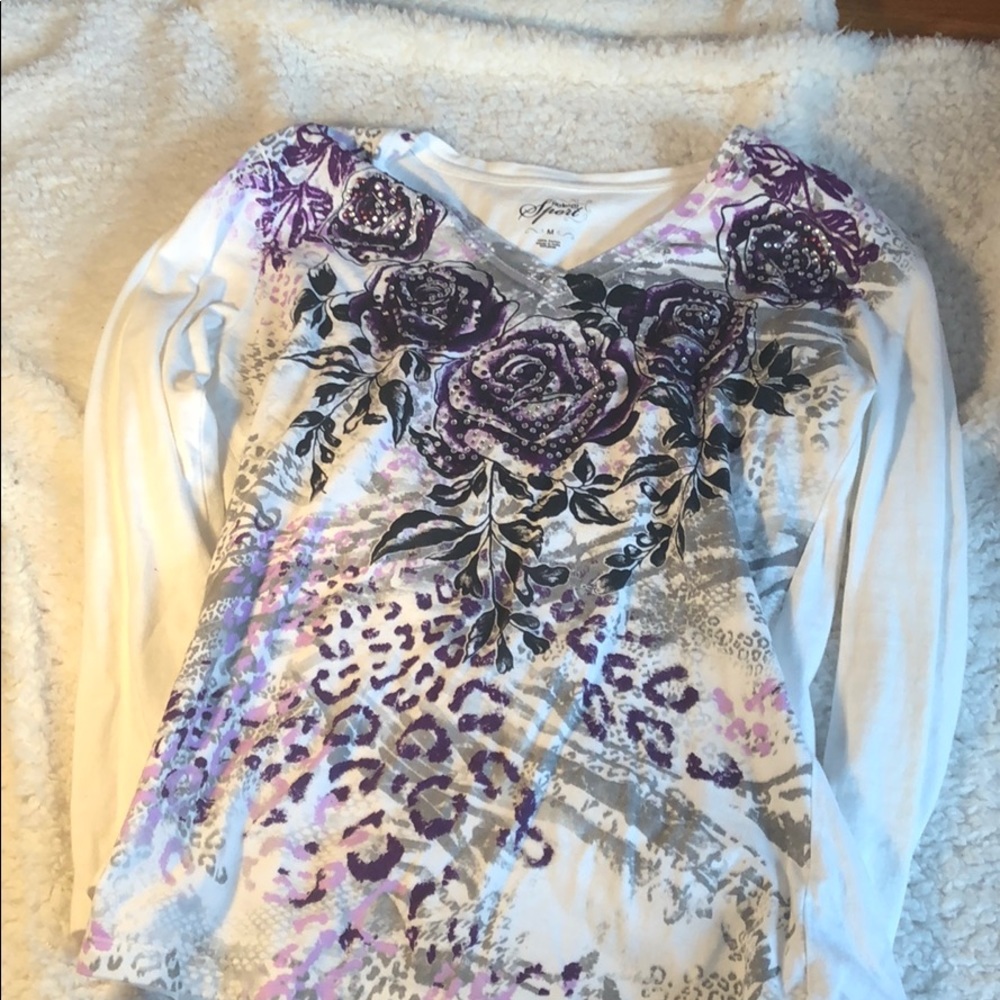 V neck long sleeve woman’s